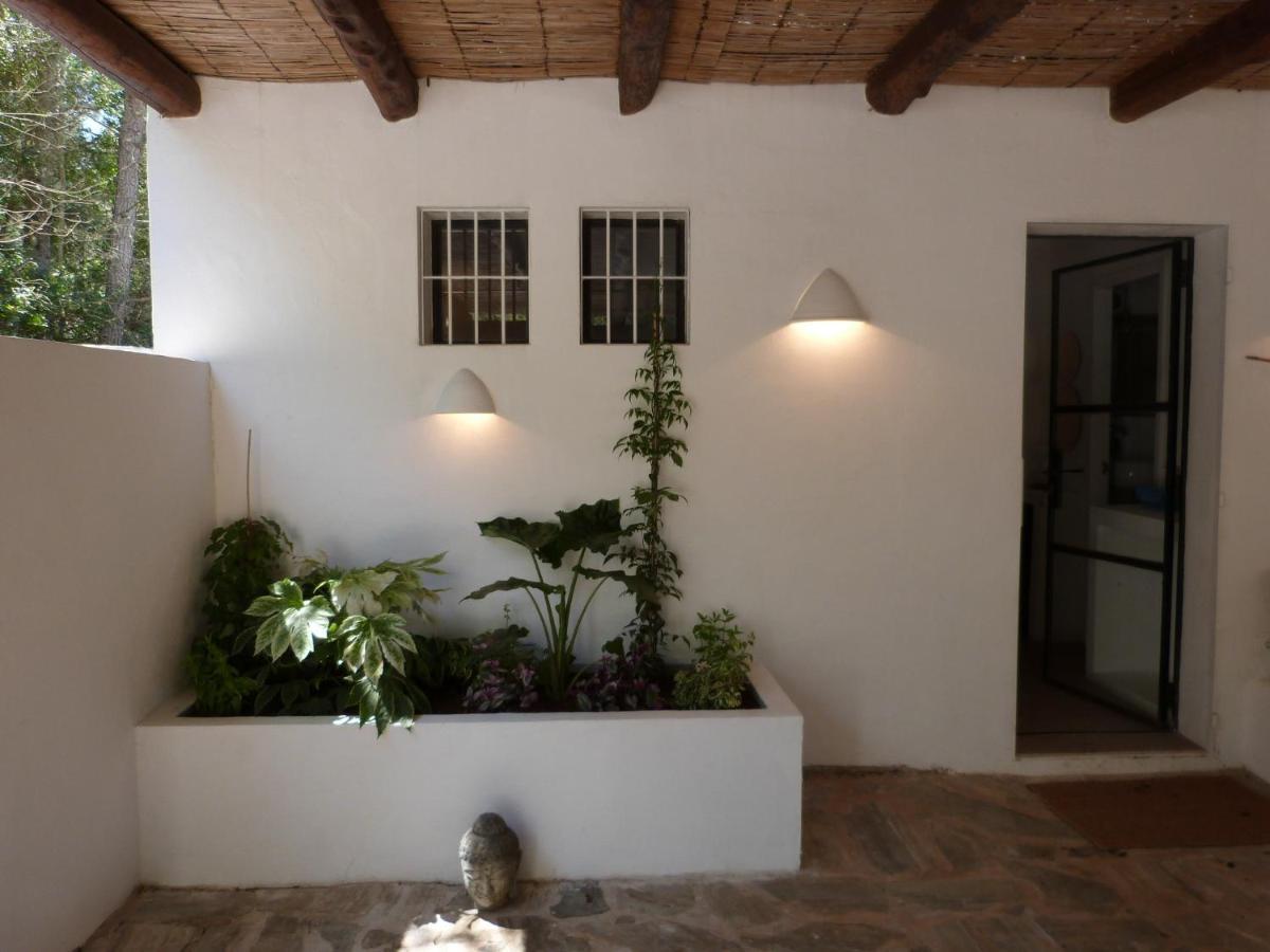 Ipunga Ibiza - Adults Only Villa Кала Лонга Екстериор снимка