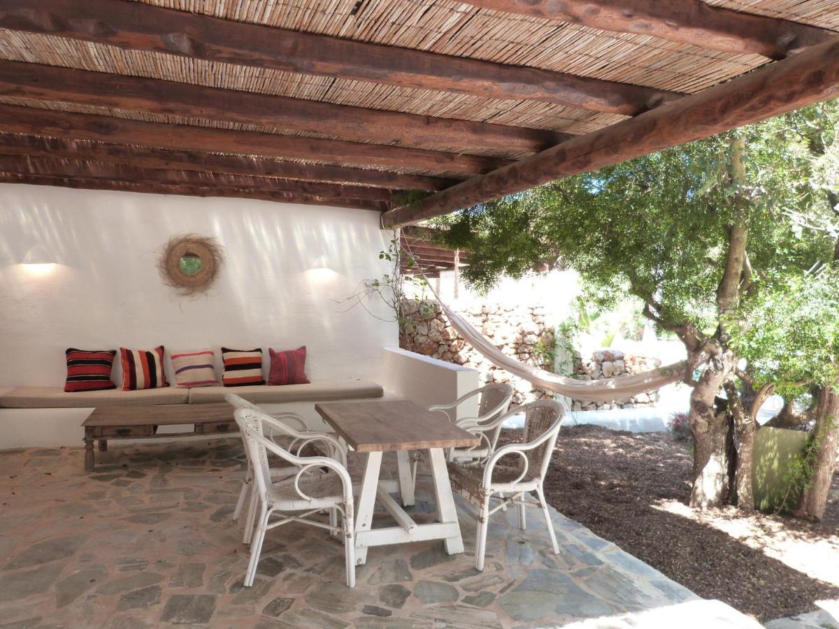 Ipunga Ibiza - Adults Only Villa Кала Лонга Екстериор снимка