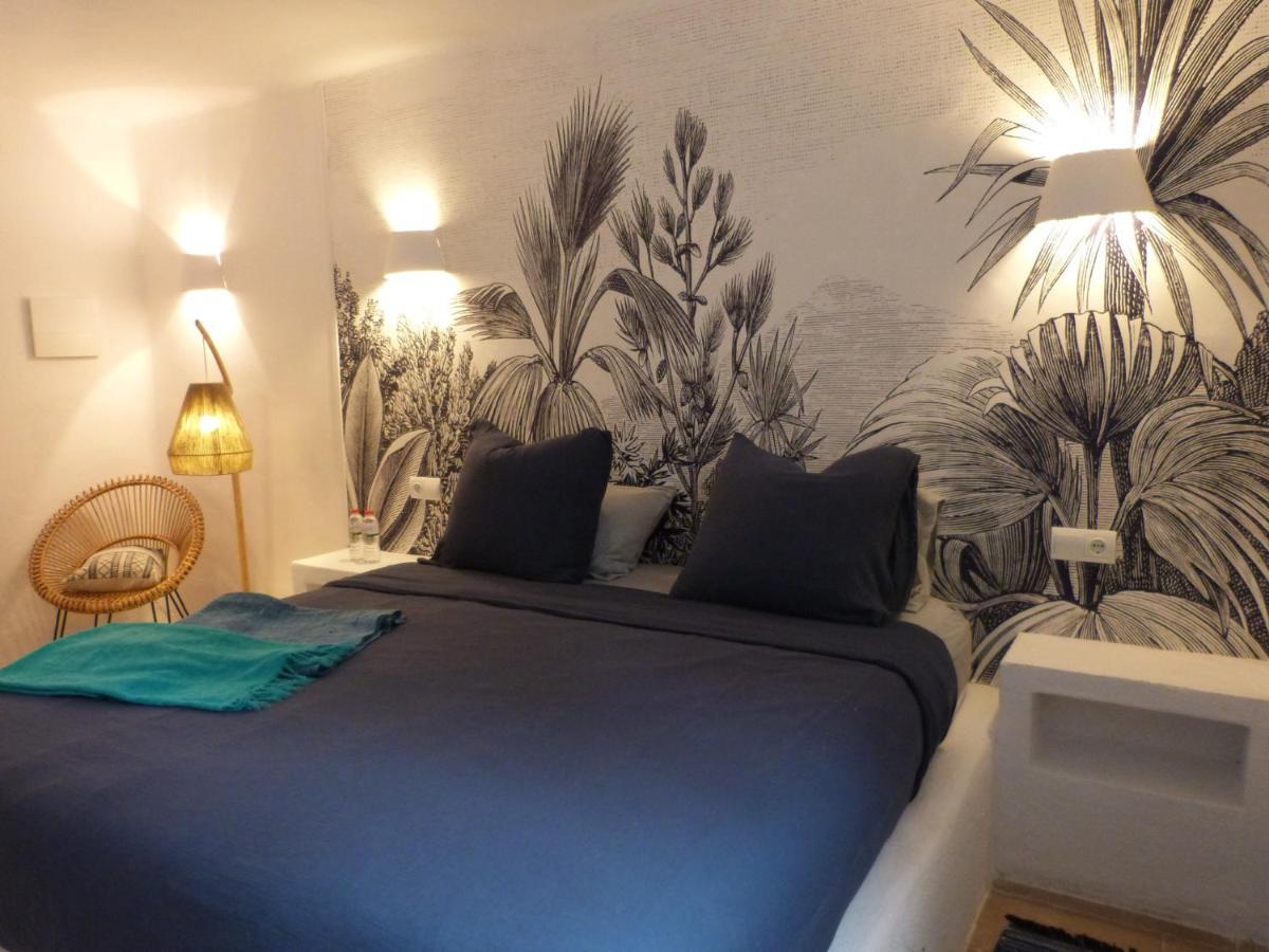 Ipunga Ibiza - Adults Only Villa Кала Лонга Екстериор снимка