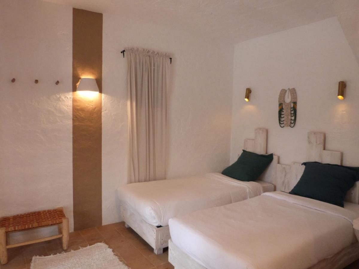 Ipunga Ibiza - Adults Only Villa Кала Лонга Екстериор снимка