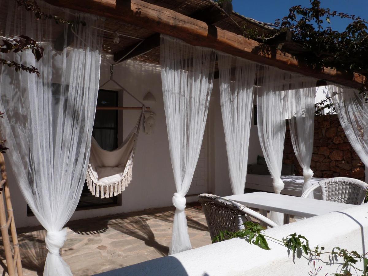 Ipunga Ibiza - Adults Only Villa Кала Лонга Екстериор снимка