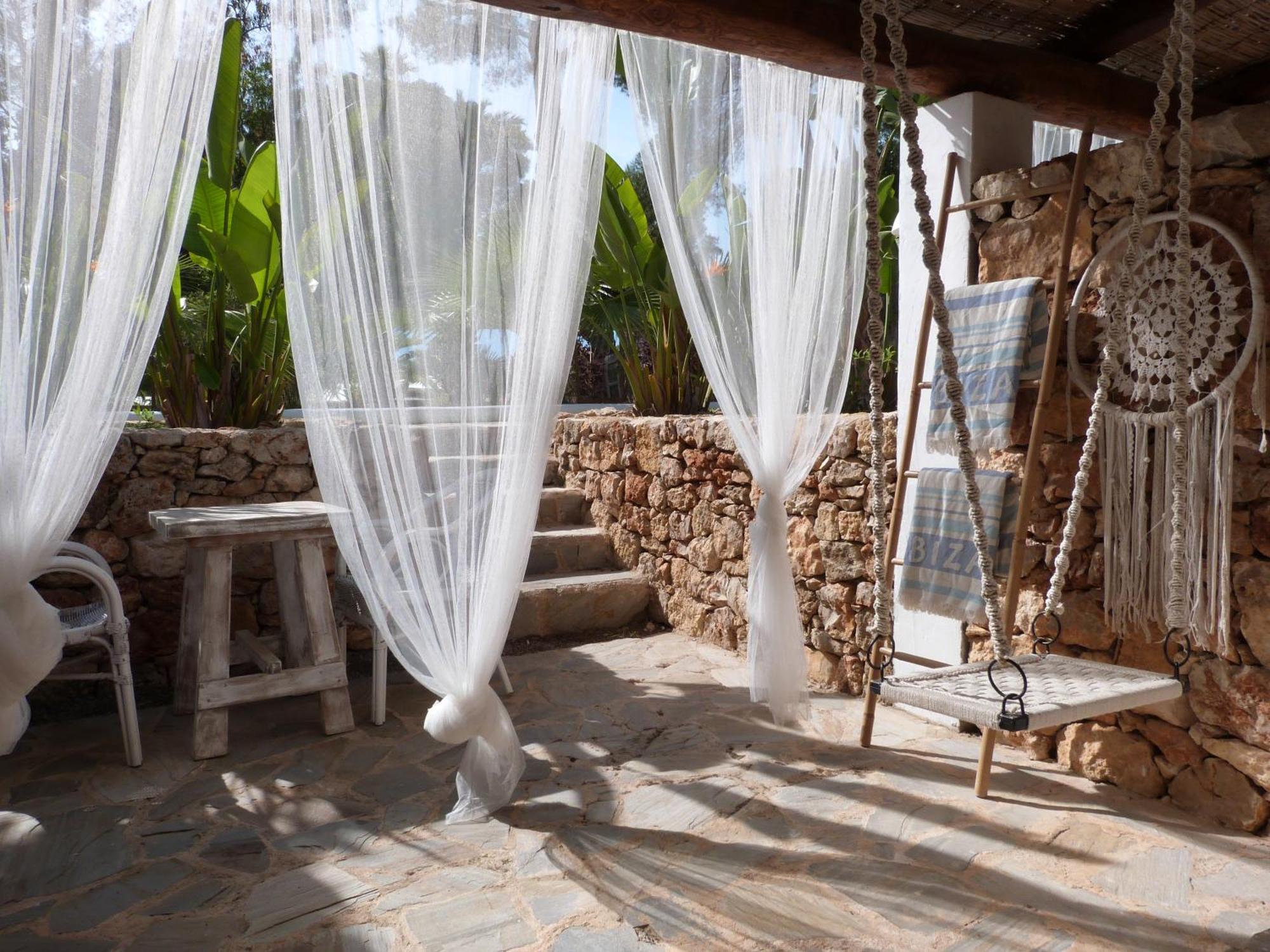 Ipunga Ibiza - Adults Only Villa Кала Лонга Екстериор снимка